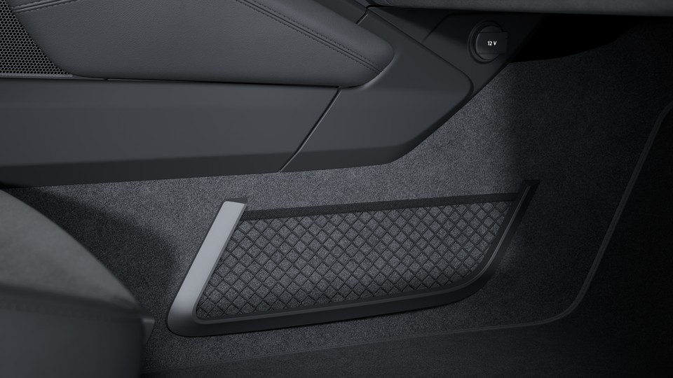 Passenger footwell storage net