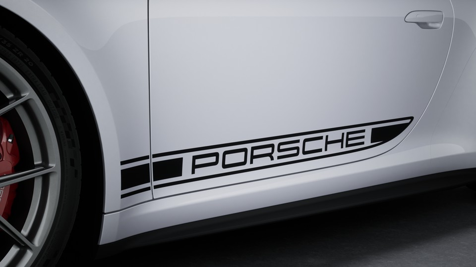 黑色 “PORSCHE” 装饰性侧面标志