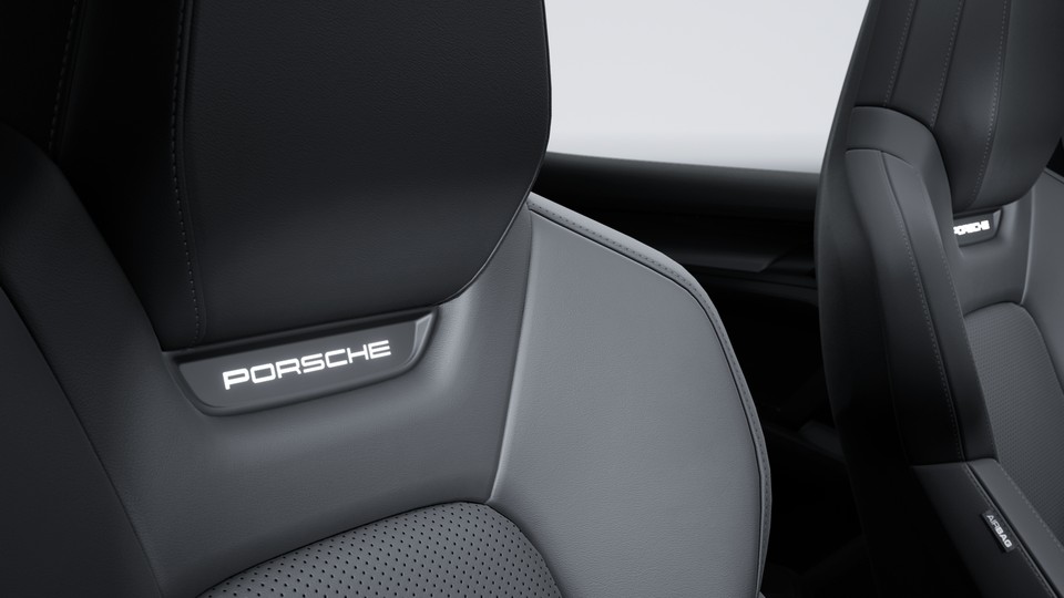 'PORSCHE' logo front seats, illuminated