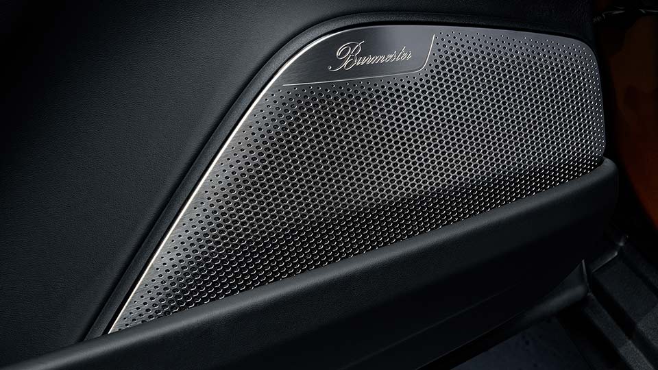 Burmester® 高端 3D 环绕声音响系统